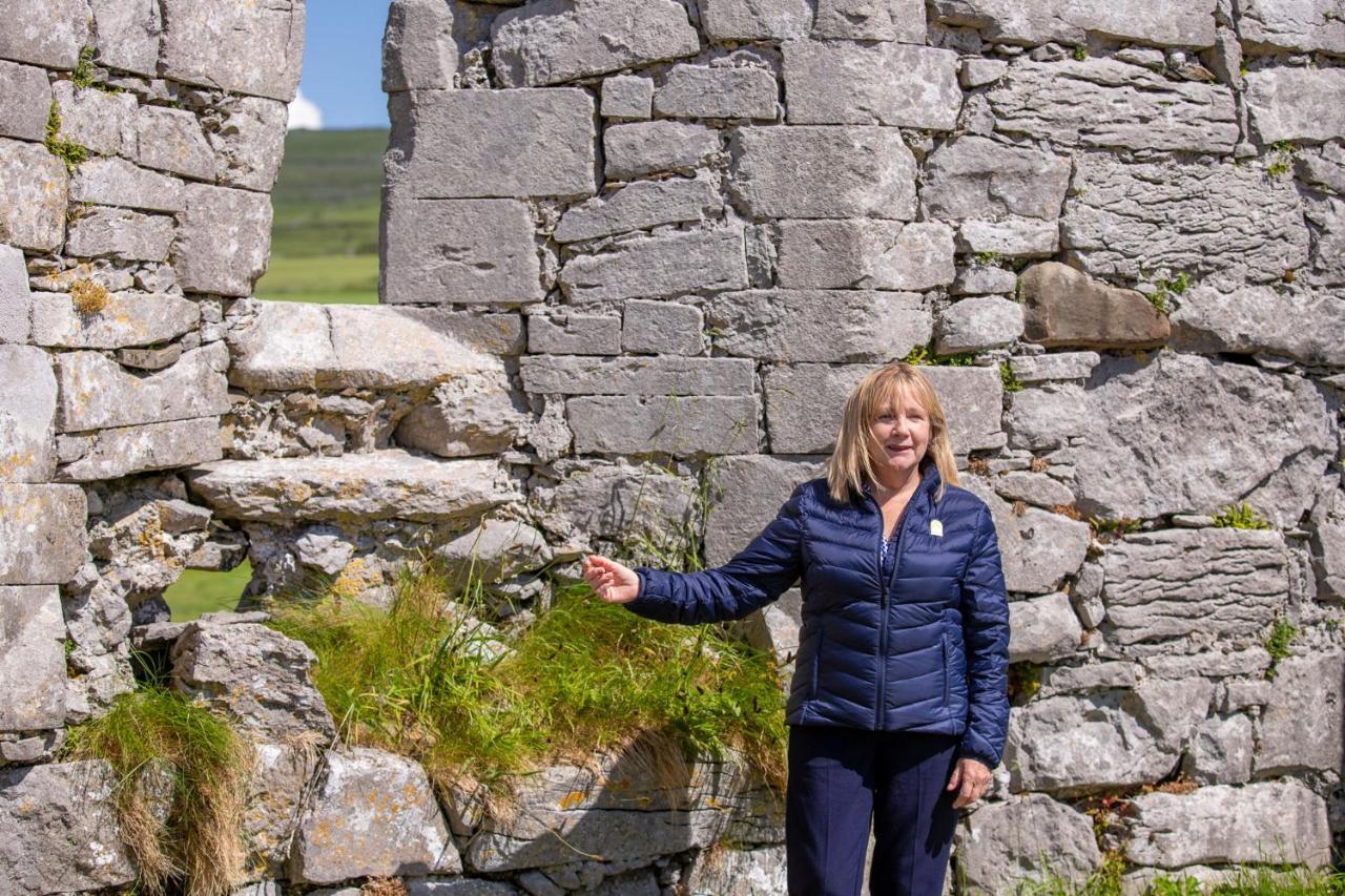 Into The Burren Hotel Murroogh Kültér fotó