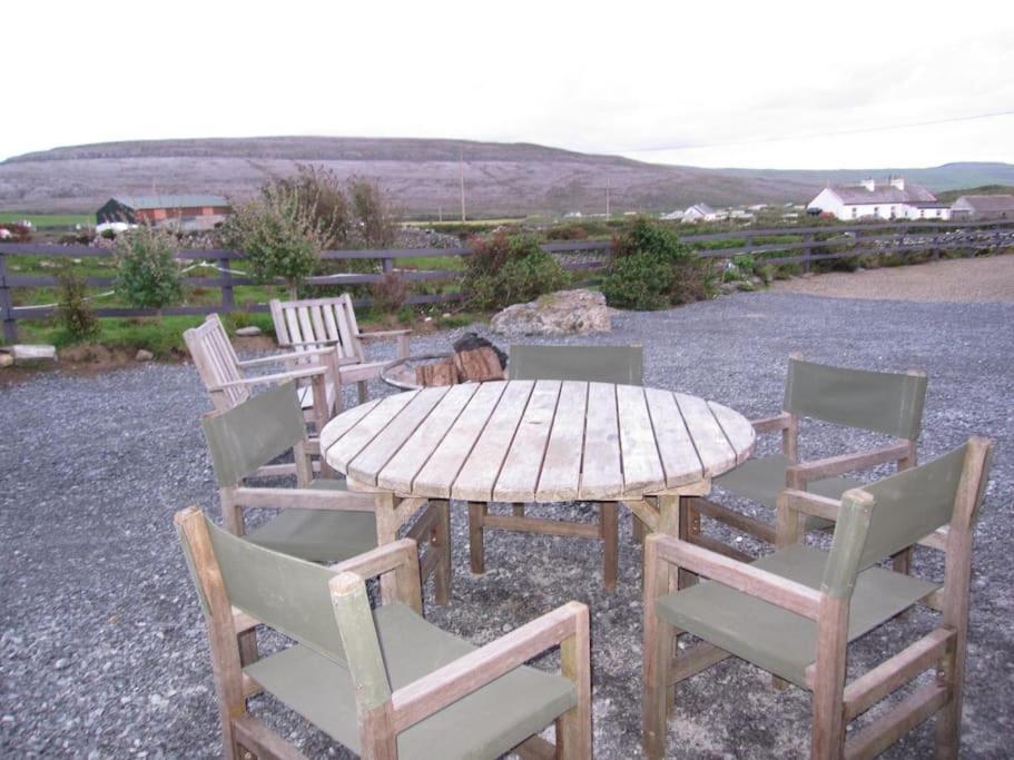 Into The Burren Hotel Murroogh Kültér fotó